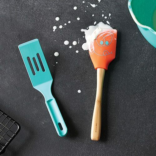 The Pampered Chef Mini Nylon Serving Spatula